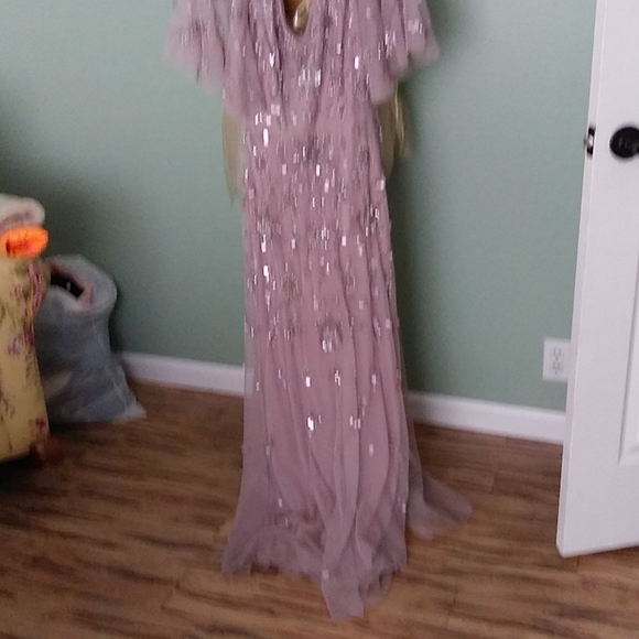 Evening gown - Picture 2 of 4